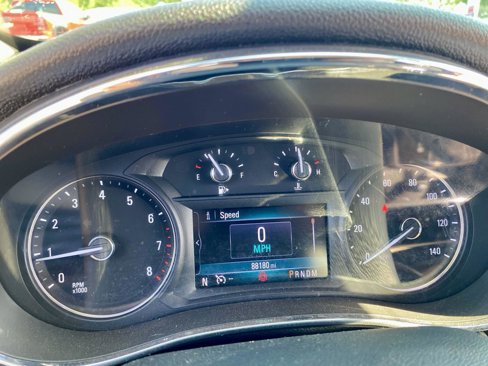 Used 2021 Buick Encore Preferred image 29