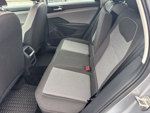 Certified 2023 Volkswagen Taos S image 17