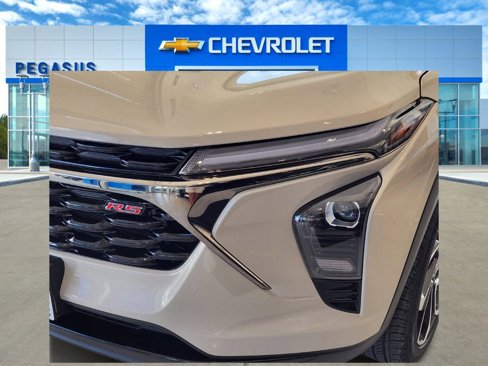 New 2026 Chevrolet Trax RS w/ Driver Confidence Package image 5