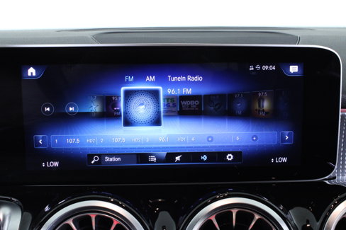 Used 2020 Mercedes-Benz GLB 250 image 20