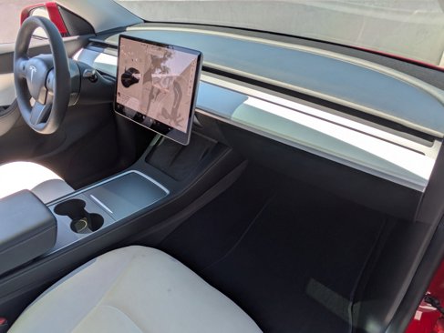 Used 2021 Tesla Model Y Long Range image 24