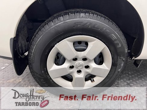 Used 2012 Nissan Rogue S image 16