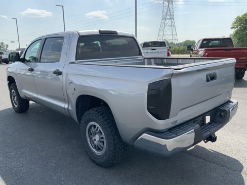 Used 2014 Toyota Tundra SR5 w/ TRD Off Road Package image 8