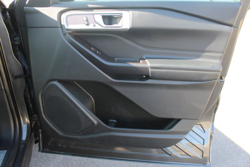 Used 2020 Ford Explorer Limited image 57