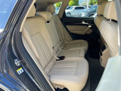 Used 2019 Audi Q5 2.0T Premium Plus image 27