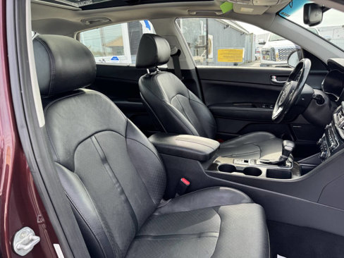 Used 2017 Kia Optima EX w/ Premium Package image 35