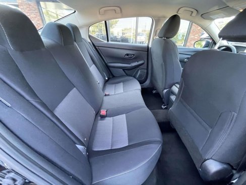 Used 2024 Nissan Sentra SV image 18
