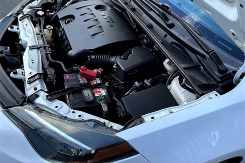 Used 2019 Toyota Corolla LE image 34