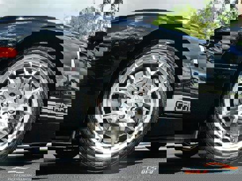 Used 2006 Ford GT image 14