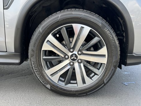 Used 2020 Mitsubishi Outlander Sport ES image 11