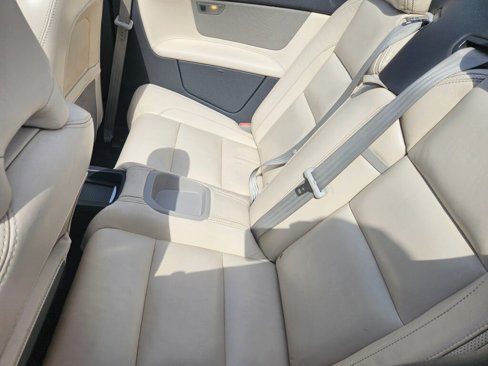 Used 2013 Volvo C70 T5 image 17