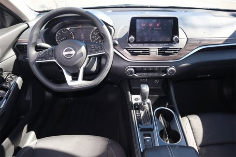 Certified 2023 Nissan Altima 2.5 SV image 19