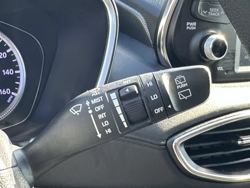 Used 2019 Hyundai Santa Fe SE image 29