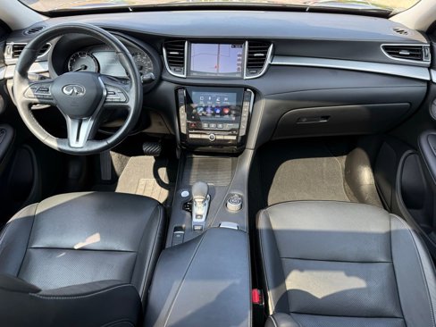 Used 2019 INFINITI QX50 Essential w/ Premium Heat Package image 14