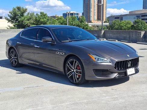 Used 2022 Maserati Quattroporte Modena Q4 image 7