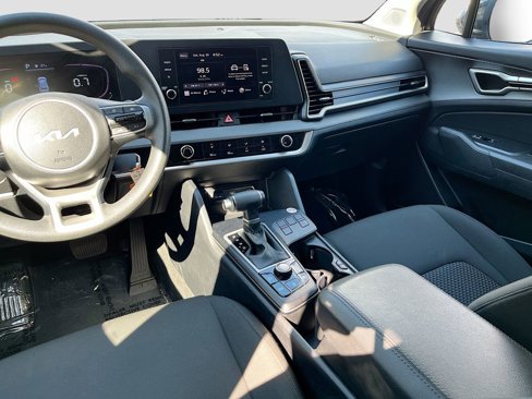 Certified 2024 Kia Sportage LX image 19