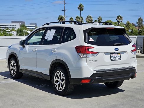 Certified 2022 Subaru Forester Premium image 14