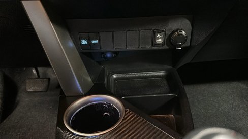 Used 2014 Toyota RAV4 XLE image 22
