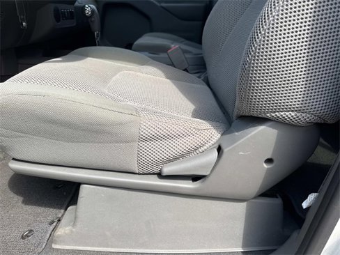Used 2019 Nissan Frontier SV w/ Value Truck Package image 12