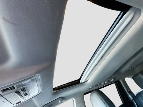 Used 2015 Toyota Highlander XLE image 22