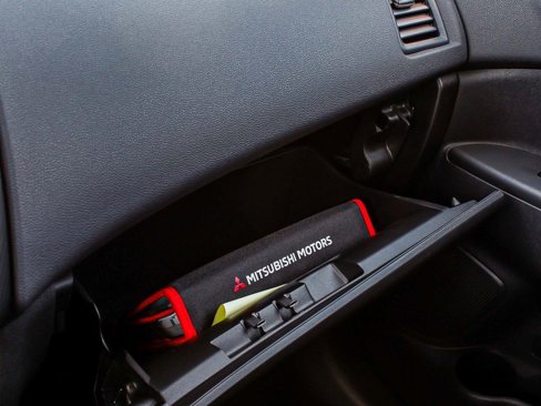 New 2025 Mitsubishi Outlander Sport ES image 17