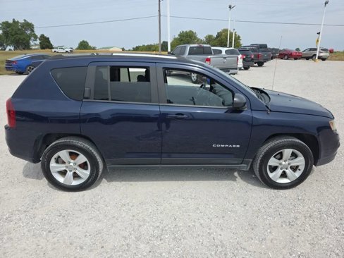 Used 2016 Jeep Compass Sport w/ Power Value Group image 2