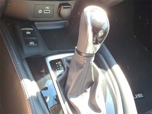 Used 2019 Nissan Rogue SL image 14