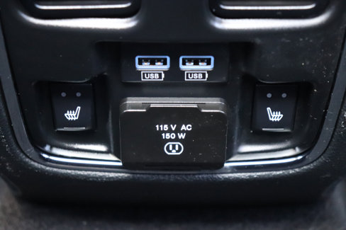 Used 2020 Jeep Grand Cherokee Limited w/ Luxury Group II image 23