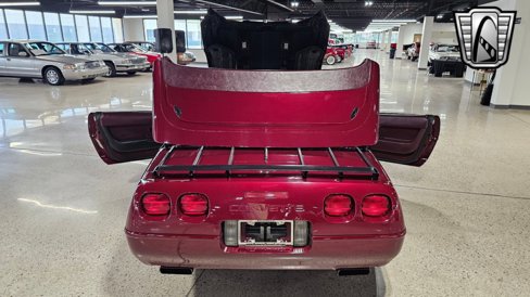 Used 1993 Chevrolet Corvette Convertible image 19