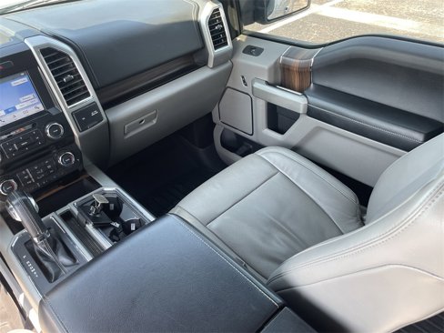 Used 2017 Ford F150 Lariat image 26