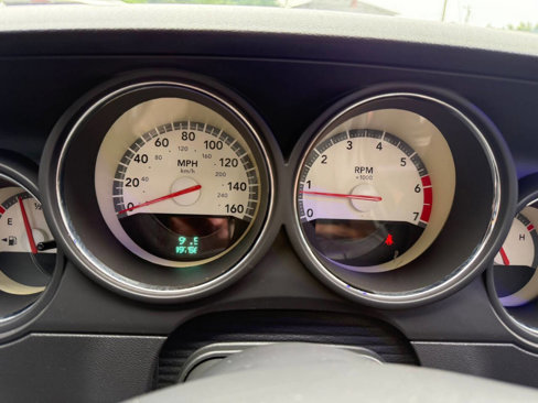 Used 2010 Dodge Challenger R/T image 20