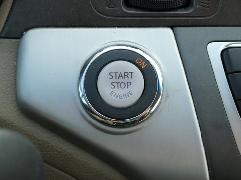 Used 2011 Nissan Murano SL image 8