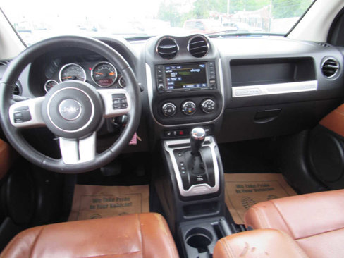 Used 2017 Jeep Compass High Altitude image 11