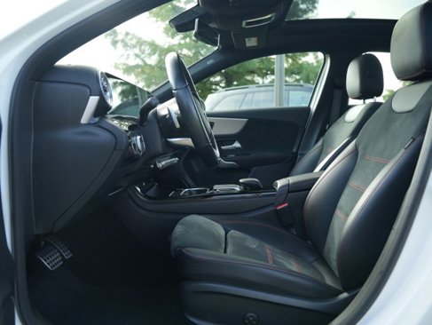 Certified 2022 Mercedes-Benz A 220 4MATIC image 41