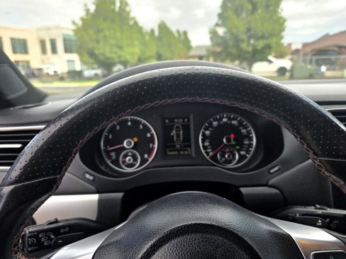 Used 2013 Volkswagen Jetta GLI image 11