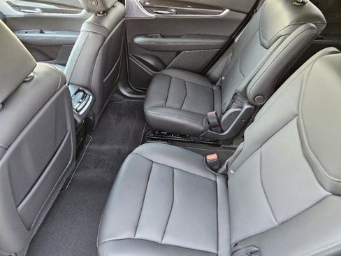 New 2025 Cadillac XT6 Sport w/ Technology Package image 29