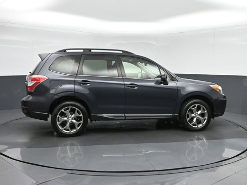 Used 2016 Subaru Forester 2.5i Touring w/ Eyesight & Navigation System image 8