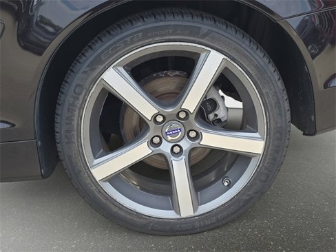 Used 2012 Volvo C70 T5 image 33