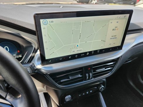 Used 2023 Ford Escape Active w/ Tech Pack #2 image 9