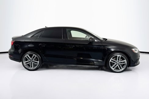 Used 2020 Audi A3 2.0T Premium image 4