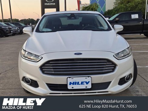 Used 2013 Ford Fusion Titanium w/ Titanium Driver Assist Pkg image 2