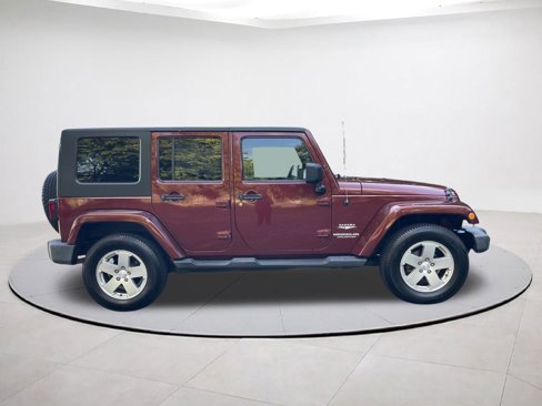 Used 2010 Jeep Wrangler Unlimited Sahara w/ Dual Top Group image 6