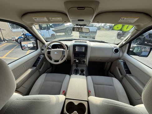 Used 2006 Ford Explorer XLT image 15