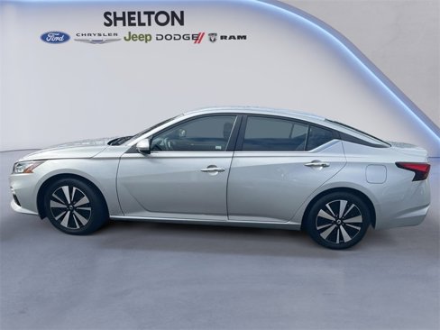 Used 2022 Nissan Altima 2.5 SV image 8