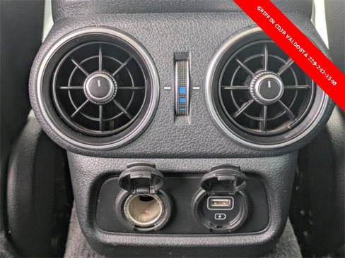 Used 2019 Kia Stinger image 14