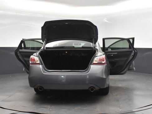 Used 2015 Nissan Altima 2.5 SV w/ Convenience Package image 52