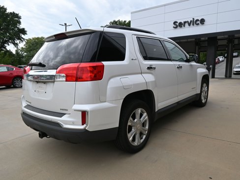 Used 2016 GMC Terrain SLE w/ Technology Package image 5