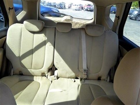 Used 2009 Kia Rondo LX image 15