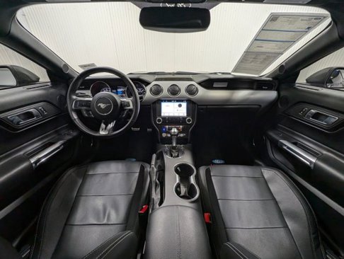 Certified 2017 Ford Mustang GT Premium image 2