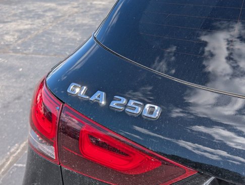Used 2021 Mercedes-Benz GLA 250 image 22